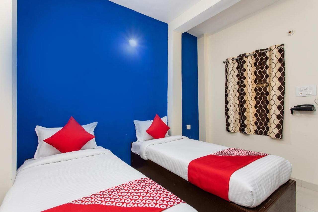 Oyo 27862 Hotel Brooklyn Indore Luaran gambar