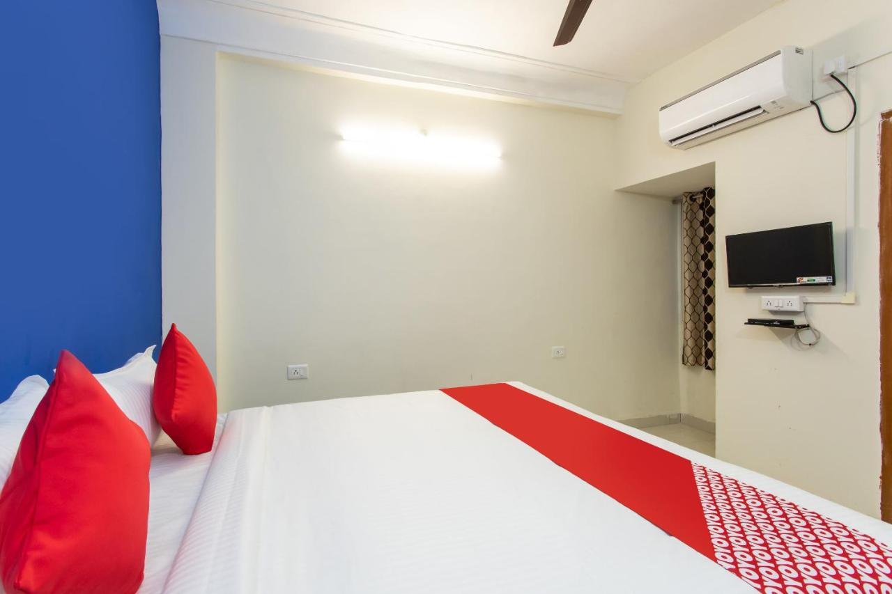 Oyo 27862 Hotel Brooklyn Indore Luaran gambar