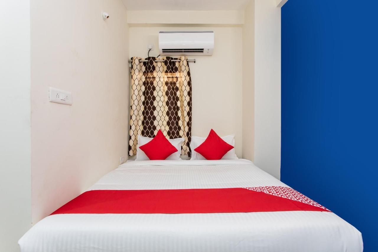 Oyo 27862 Hotel Brooklyn Indore Luaran gambar
