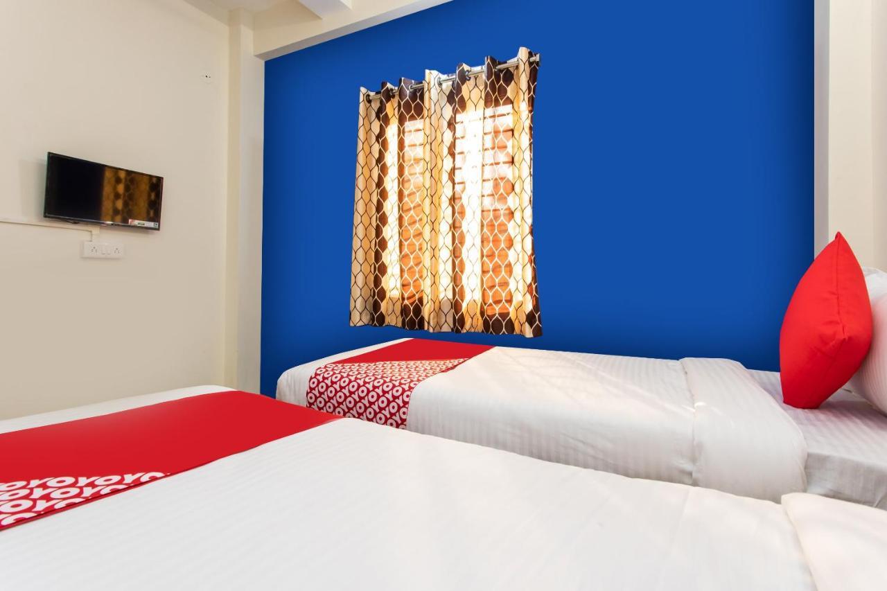 Oyo 27862 Hotel Brooklyn Indore Luaran gambar