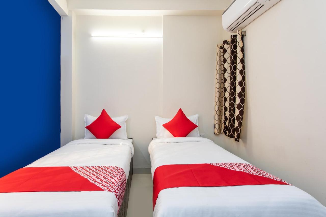 Oyo 27862 Hotel Brooklyn Indore Luaran gambar